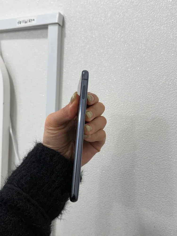 갤럭시S10e 블랙 128GB Y1593 이미지