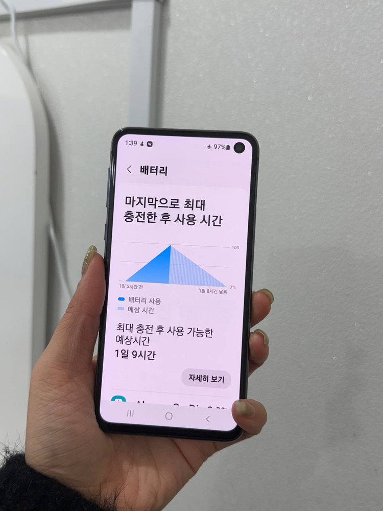 갤럭시S10e 블랙 128GB Y1593 이미지