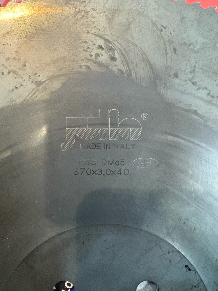 Julia줄리아 이태리산 하이스 원형톱날 VAPO 흑판 370*3T*40(140T)--1