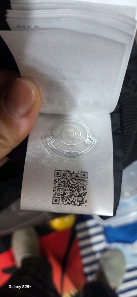 몽클레어 남성 니트 패딩 XL 블랙 105 이미지