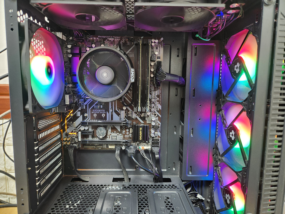 5600G 컴퓨터본체 팝니다--1