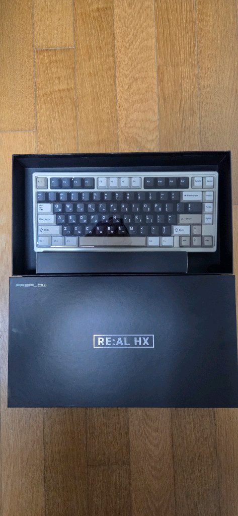 프리플로우 archon REAL HX 풀알루미늄 키보드 팝니다--1