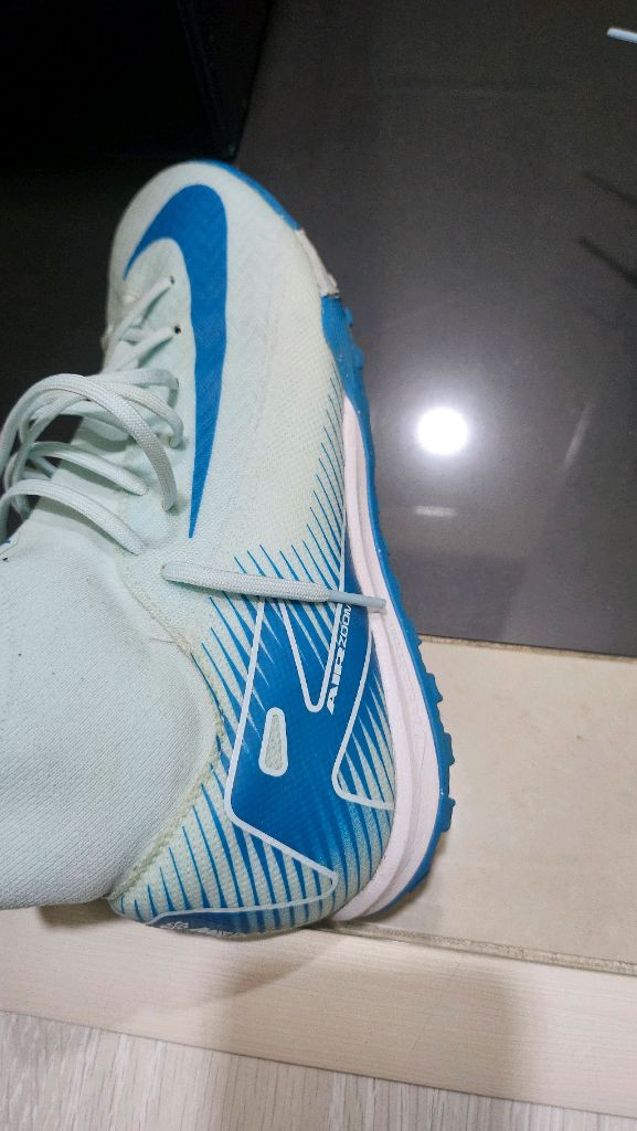 나이키 슈퍼플라이10 풋살화 이미지