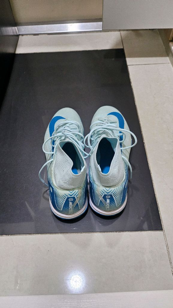 나이키 슈퍼플라이10 풋살화 이미지