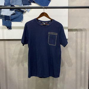 (100) 다이나핏 캐주얼 포켓 네이비 반팔 티