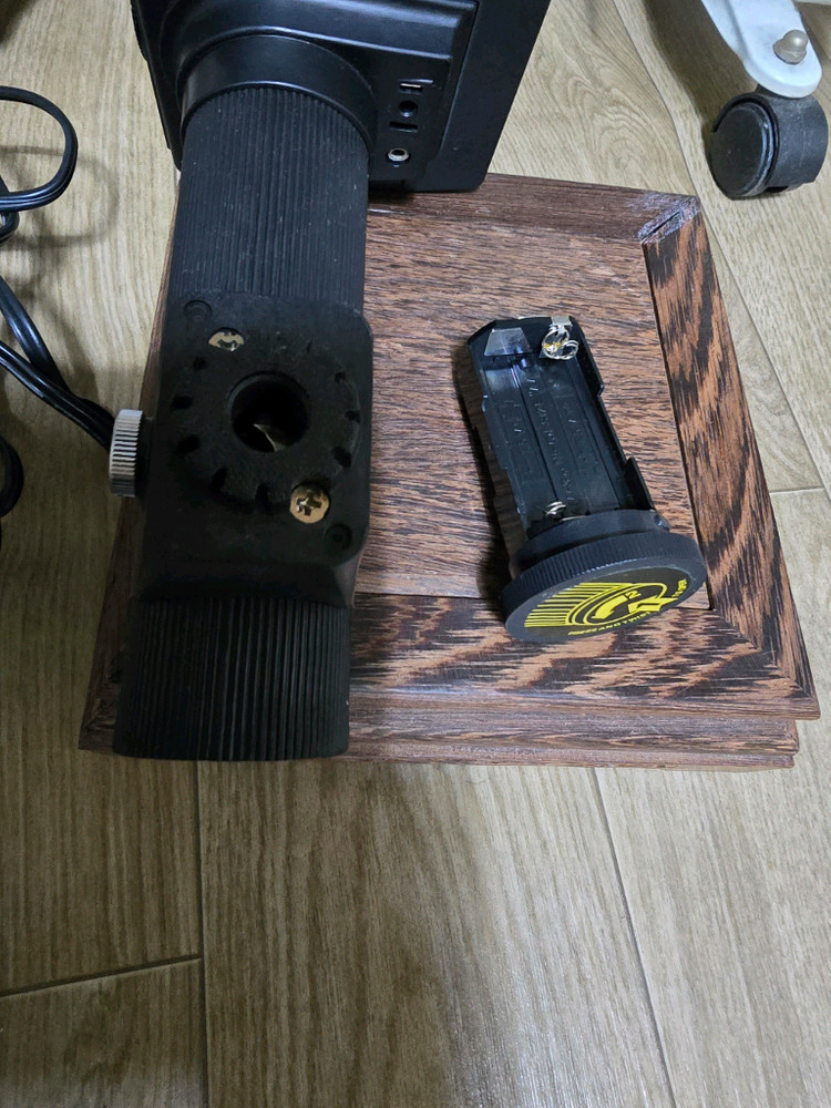 선팩 카메라 플래시 + 충전기 포함--7