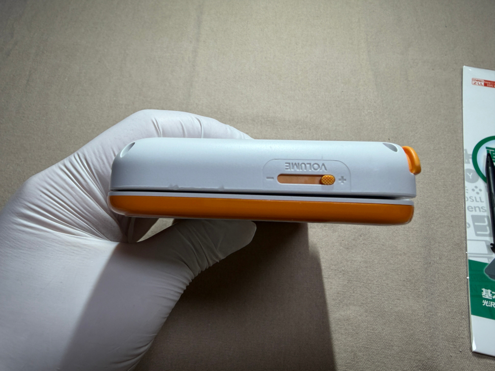 닌텐도 뉴2DSXL 화이트/오렌지 국내정발 순정펌 (정품펜포함)--7