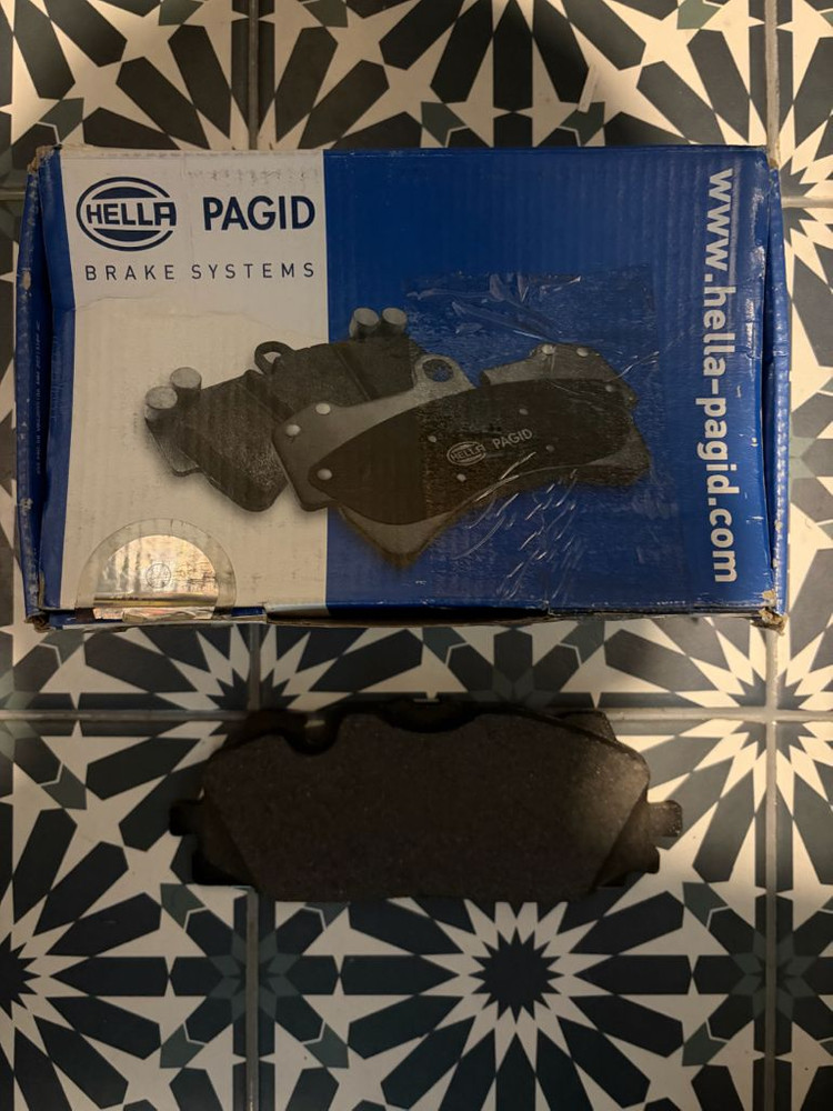 RS3 전륜 브레이크패드--1