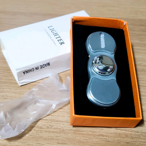 led 스피너 라이터 팝니다.