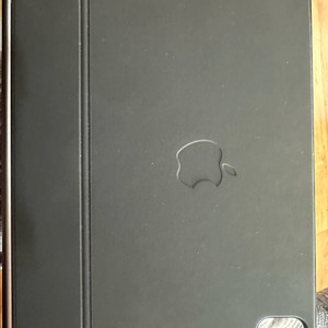 태블릿 11인치 256GB + 매직키보드