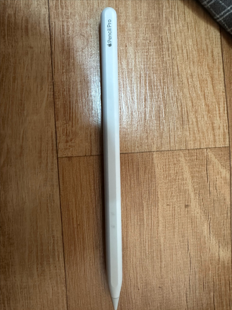 태블릿 11인치 256GB + 매직키보드--5