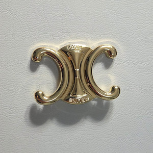 셀린느 브로치 새상품 팝니다.