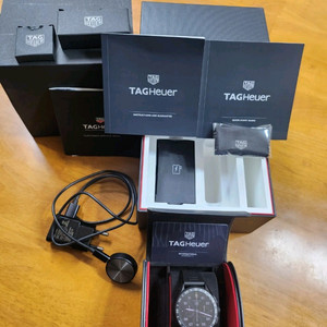 태그호이어 스마트워치 팝니다