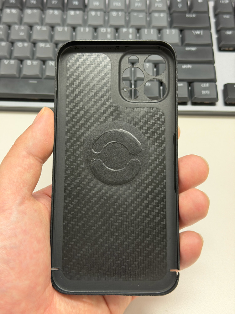 투알텍 리얼카본케이스 아이폰12프로--1