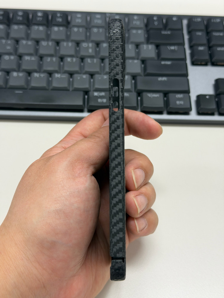 투알텍 리얼카본케이스 아이폰12프로--2