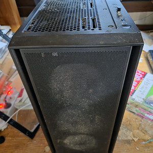 라이젠 7600 + RTX 3060 12GB 게이밍 본체 판매 (상태 최상)