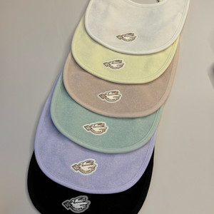 새상품 어노트프롬 턱받이