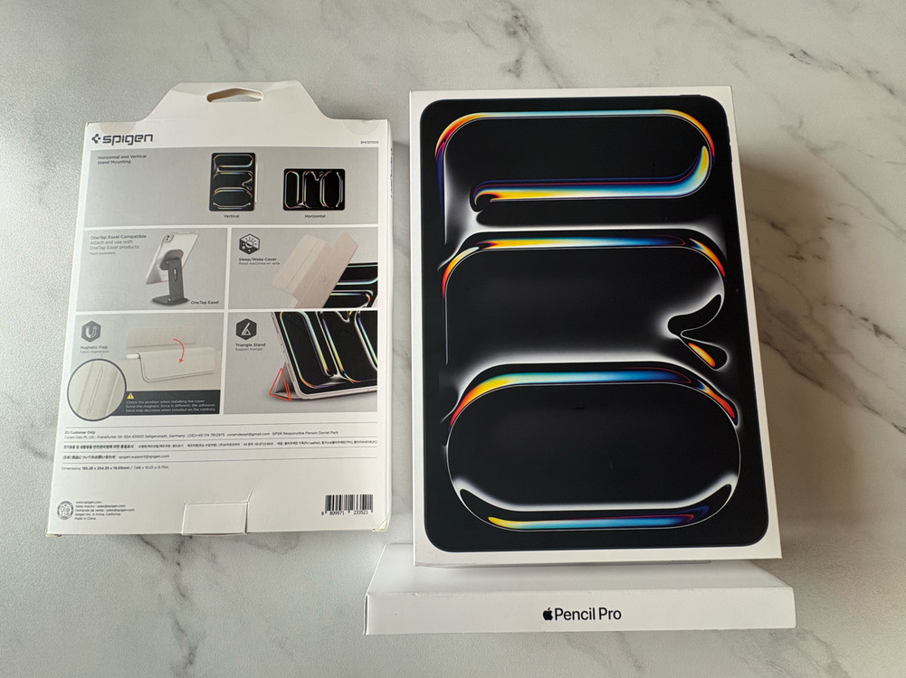 (단순개봉 급) 아이패드 프로11인치 M5+애플펜슬 프로+ 케이스--1