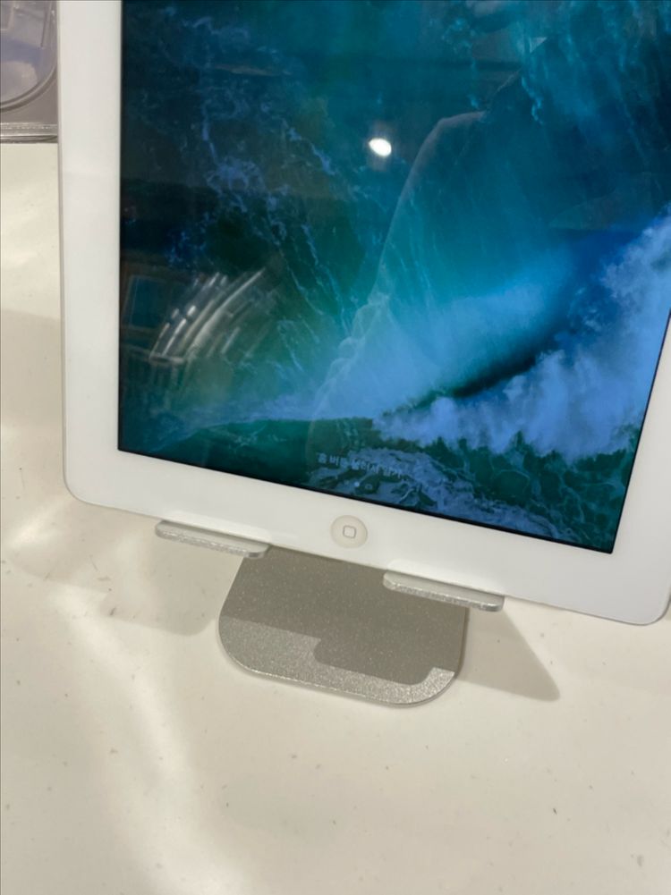 아이패드 4세대 32GB 화이트--2