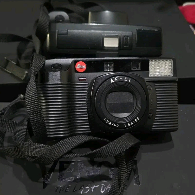 라이카 AF-C1 필름 카메라--2