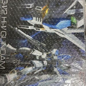 반다이 rg하이뉴 건담