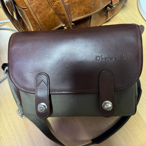 오버베르트 프라이부르크 카메라가방 팝니다