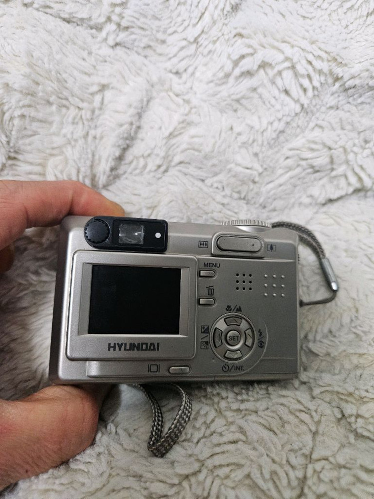 현대(HYUNDAI) HD-530 디지털 카메라 레트로 디카 이미지