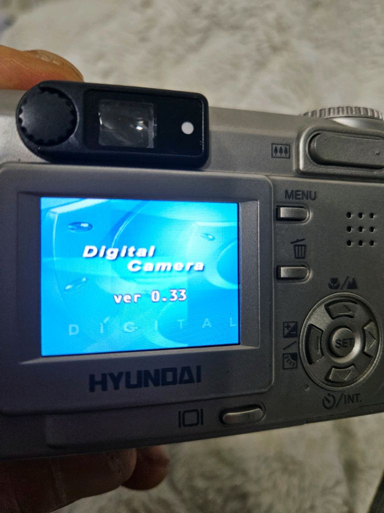 현대(HYUNDAI) HD-530 디지털 카메라 레트로 디카 이미지