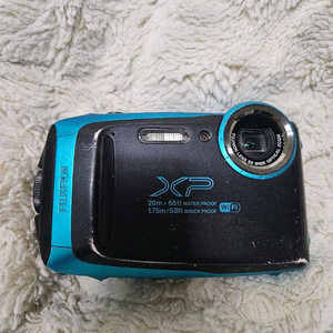 후지필름 XP130 레트로 디카 빈티지 카메라 이미지