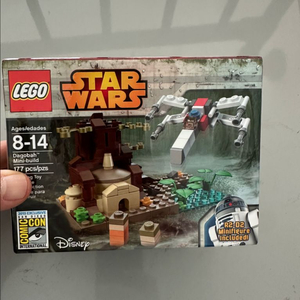 레고 스타워즈 다고바 미니 빌드 (LEGO Star Wars Dagobah Mini-build) 이미지