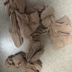 (중고) 살색 • 커피 스타킹