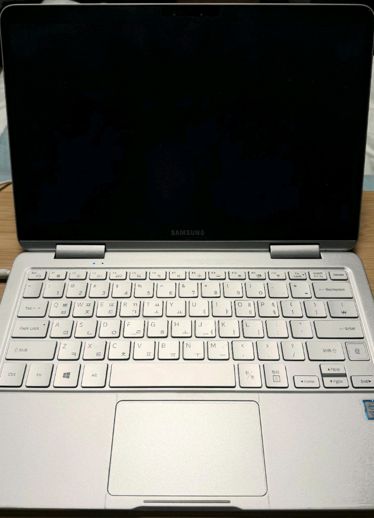 삼성 노트북 Pen S 모델입니다 13.3인치(NT930QAA)--1
