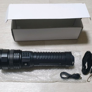 울트라 브라이트 초고광도 플래쉬라이트 이미지