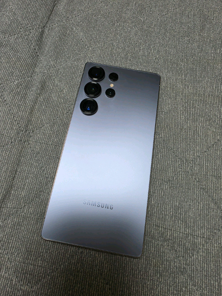 갤럭시 s25 울트라 512 팔아요--1