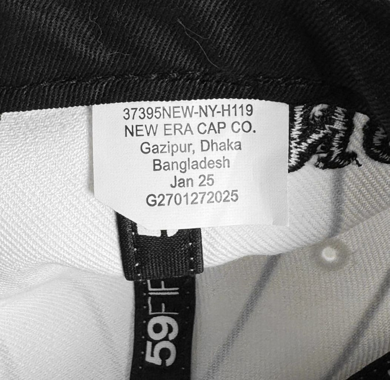 [57.7cm] 슈프림 x 홈런 S로고 뉴에라 스트라이프 스냅백 모자 이미지