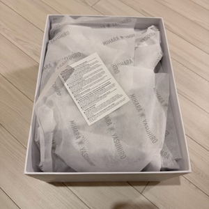 [새제품] 미하라야스히로 래리 37사이즈