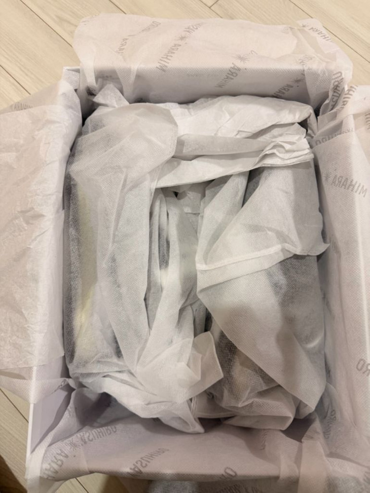 [새제품] 미하라야스히로 래리 37사이즈--1