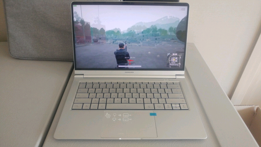한성 TFX245S 언더케이지 그램급 슬림 노트북/외장 지포스 이미지