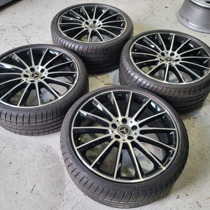 벤츠W213 E클래스 마차AMG 20인치 순정품휠타이어 한대분