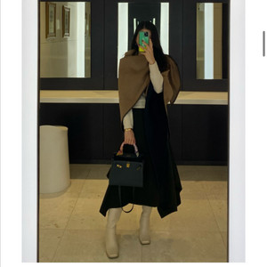 타이밍 서울 리버서블 숄