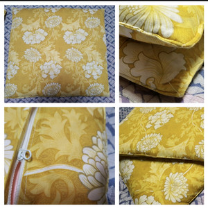 솜방석 2개 같은 크기 솜이 많이 들어서 두툼함 고급면 지퍼커버임 1만원