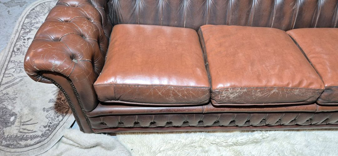 수입 체스터필드 전체 천연가죽 3인 소파 이미지