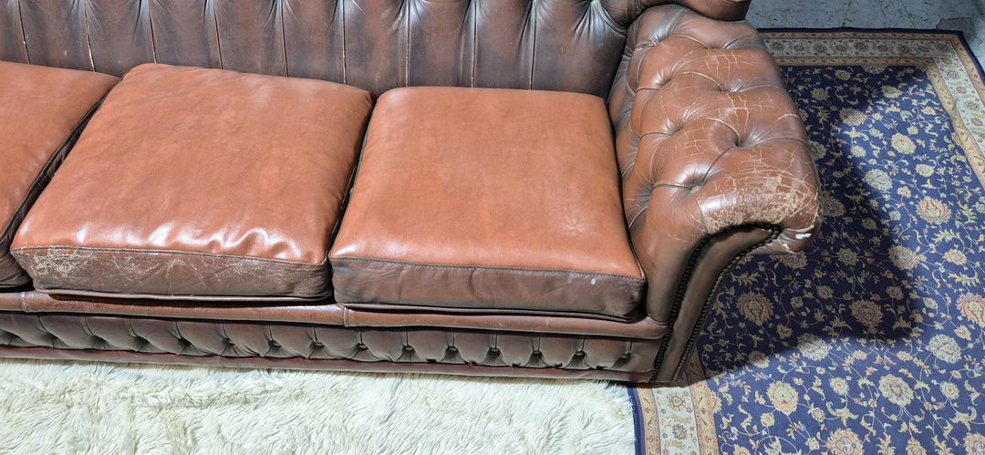 수입 체스터필드 전체 천연가죽 3인 소파 이미지