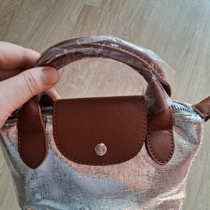 실버 미니크로스백