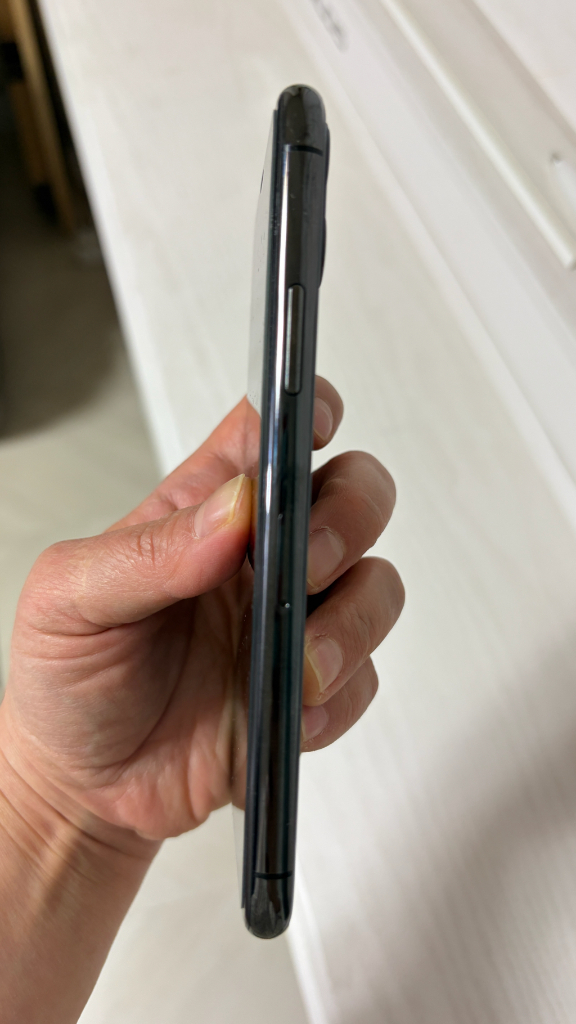 아이폰 11프로 256--9