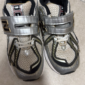 뉴발란스 키즈 1906 운동화 210mm(220)