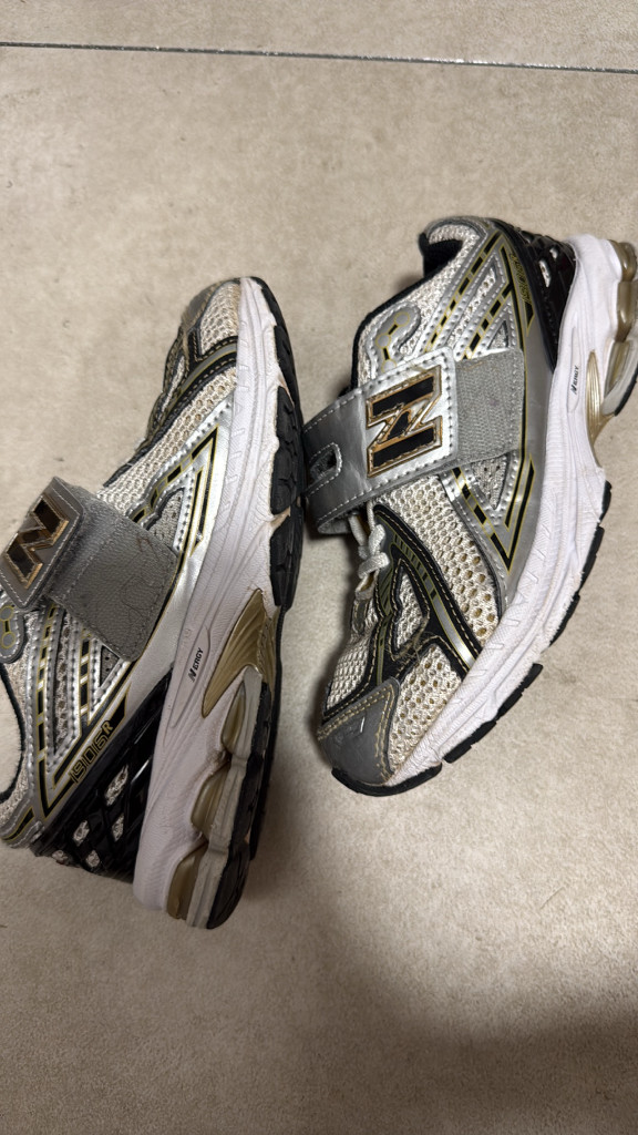 뉴발란스 키즈 1906 운동화 210mm(220)--2