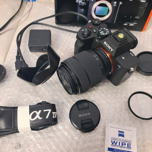 소니 a7m4 카메라 + 렌즈 삼각대 메모리카드 가방 풀세트 28-200 화각 입문 여행 유튜브 풀세트