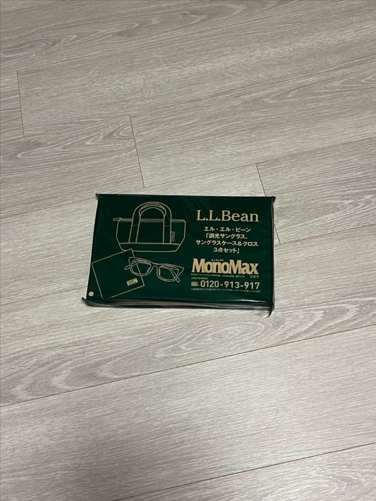 (미개봉새상품)엘엘빈 L.L.Bean 조광 선글라스, 안경닦이, 파우치 이미지