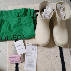 BOTTEGA VENETA 보테가베네타 퍼들 부츠 37